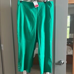 Counterparts Green Ankle Cropped Pants
